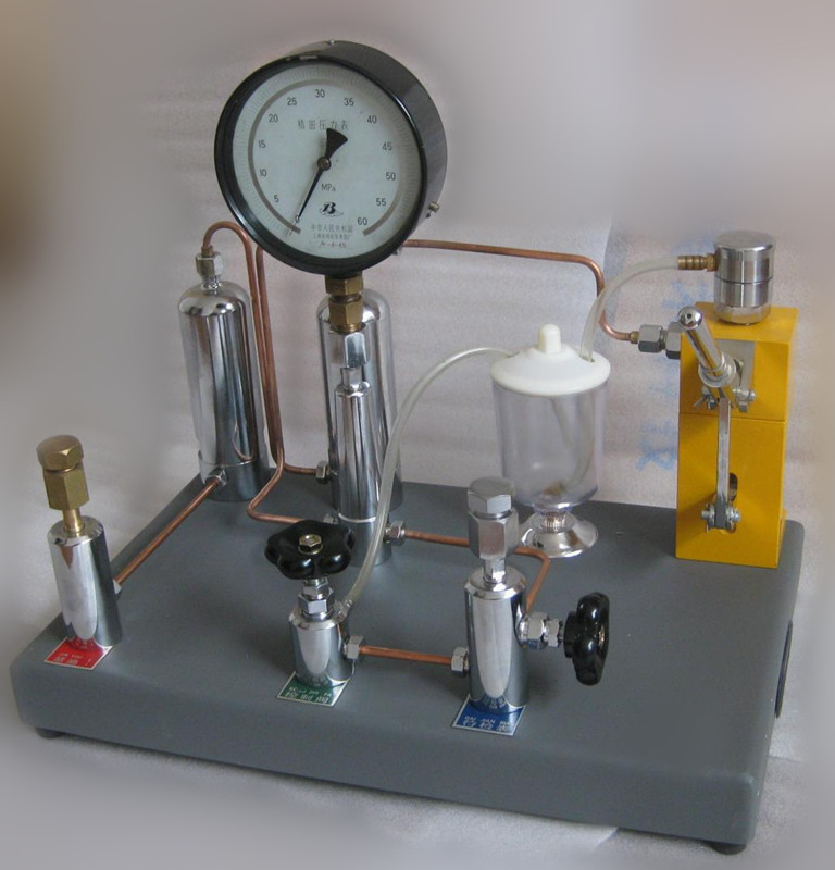 BBY（LYL）600型 氧气表 压力表两用校验器